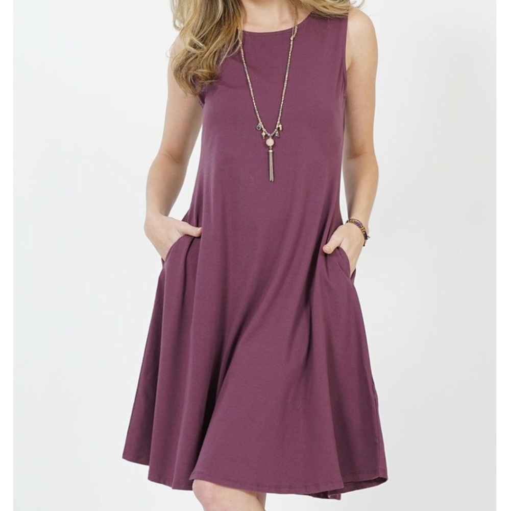 Eggplant crewneck pocket swing womens dress M